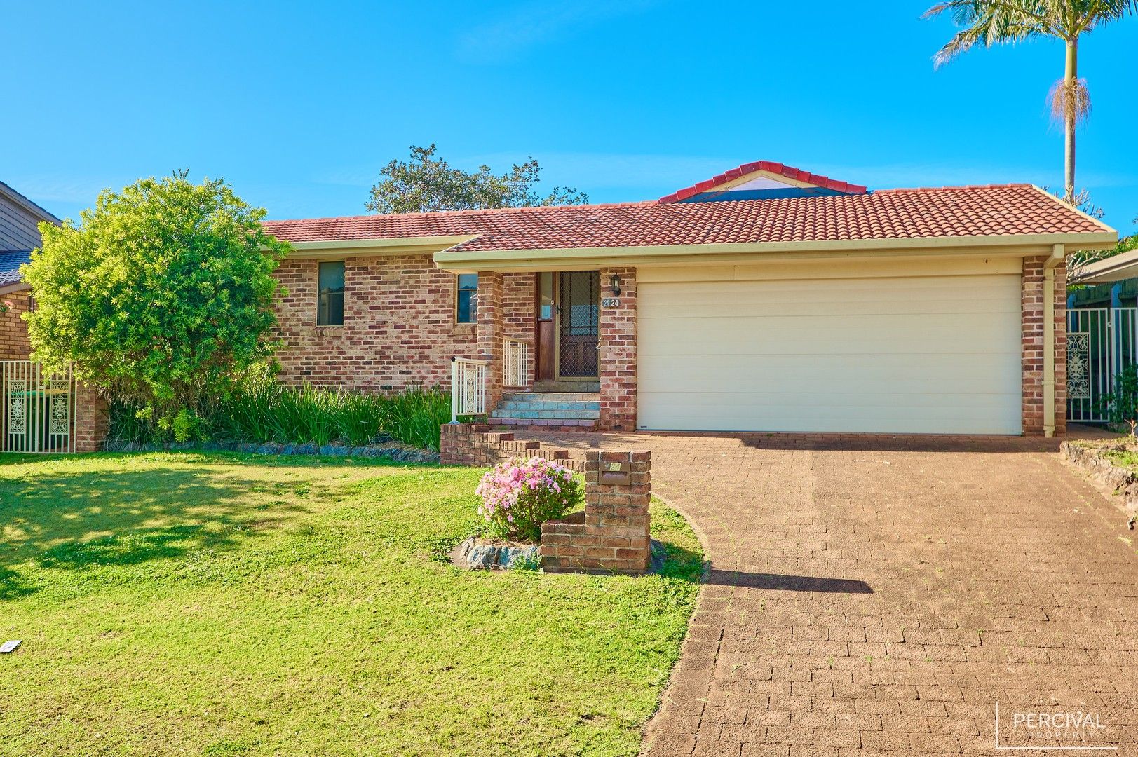 4 bedrooms House in 24 Anderson Street PORT MACQUARIE NSW, 2444