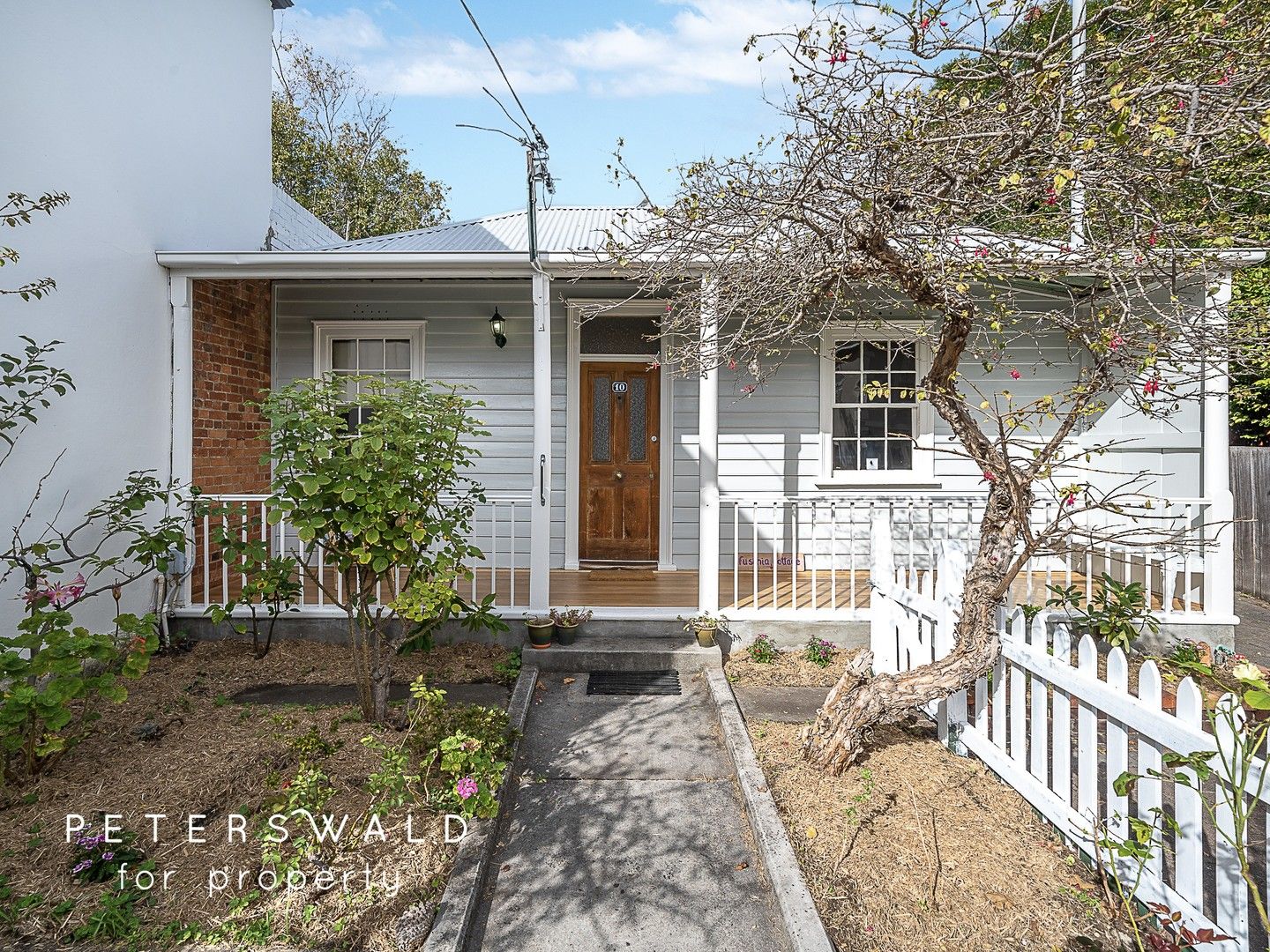 1 bedrooms House in 10 McGregor Street BATTERY POINT TAS, 7004