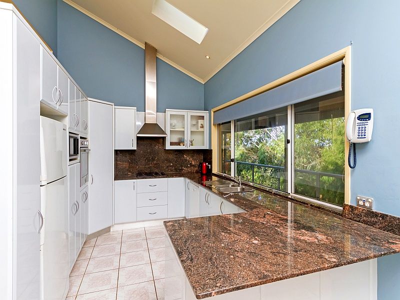 4 Paramount Place, Glenning Valley NSW 2261, Image 1