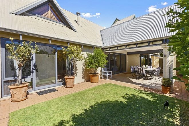 Picture of 22B Freshwater Parade, CLAREMONT WA 6010