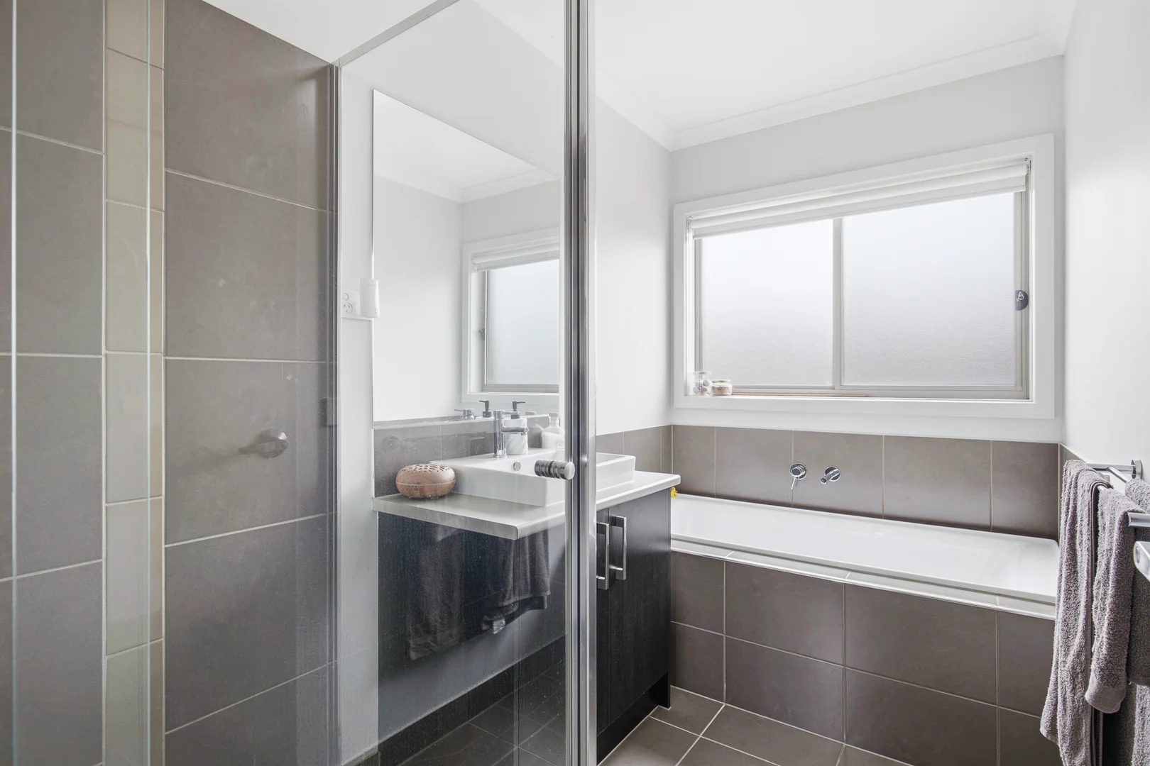 Additional image 7 of 11 Wongabeena Grove, Werribee VIC 3030