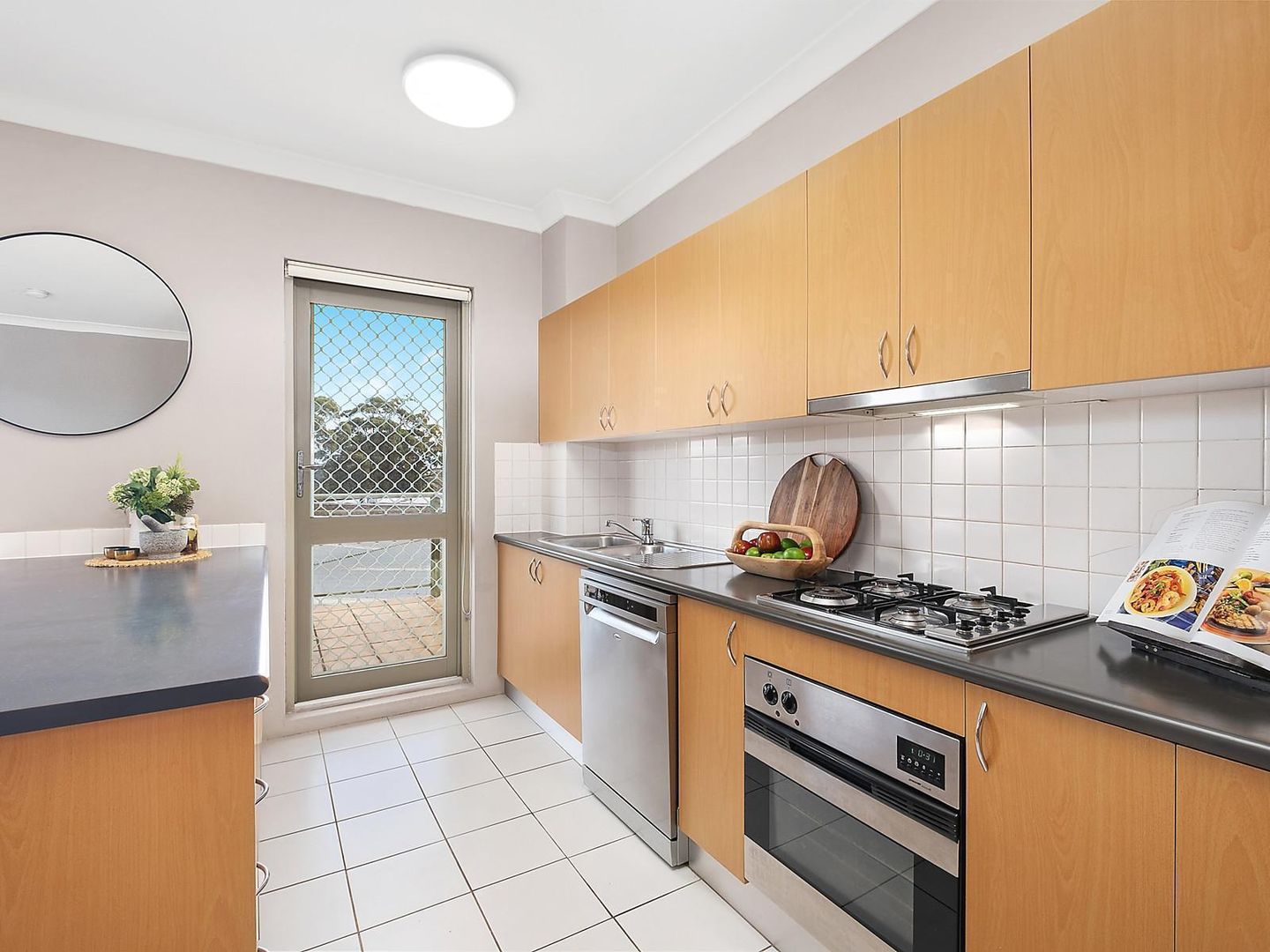 10/14 Morgan Street, Botany NSW 2019, Image 2