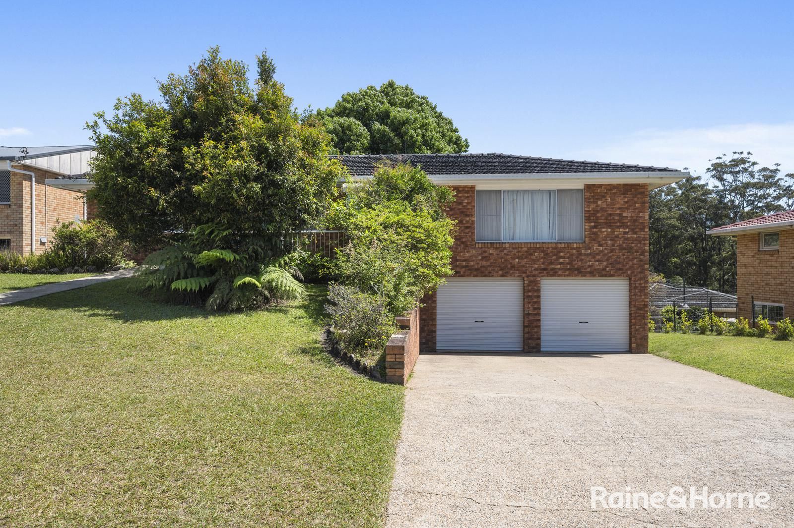 Sold 20 Bailey Avenue, Coffs Harbour NSW 2450 on 06 Apr 2023