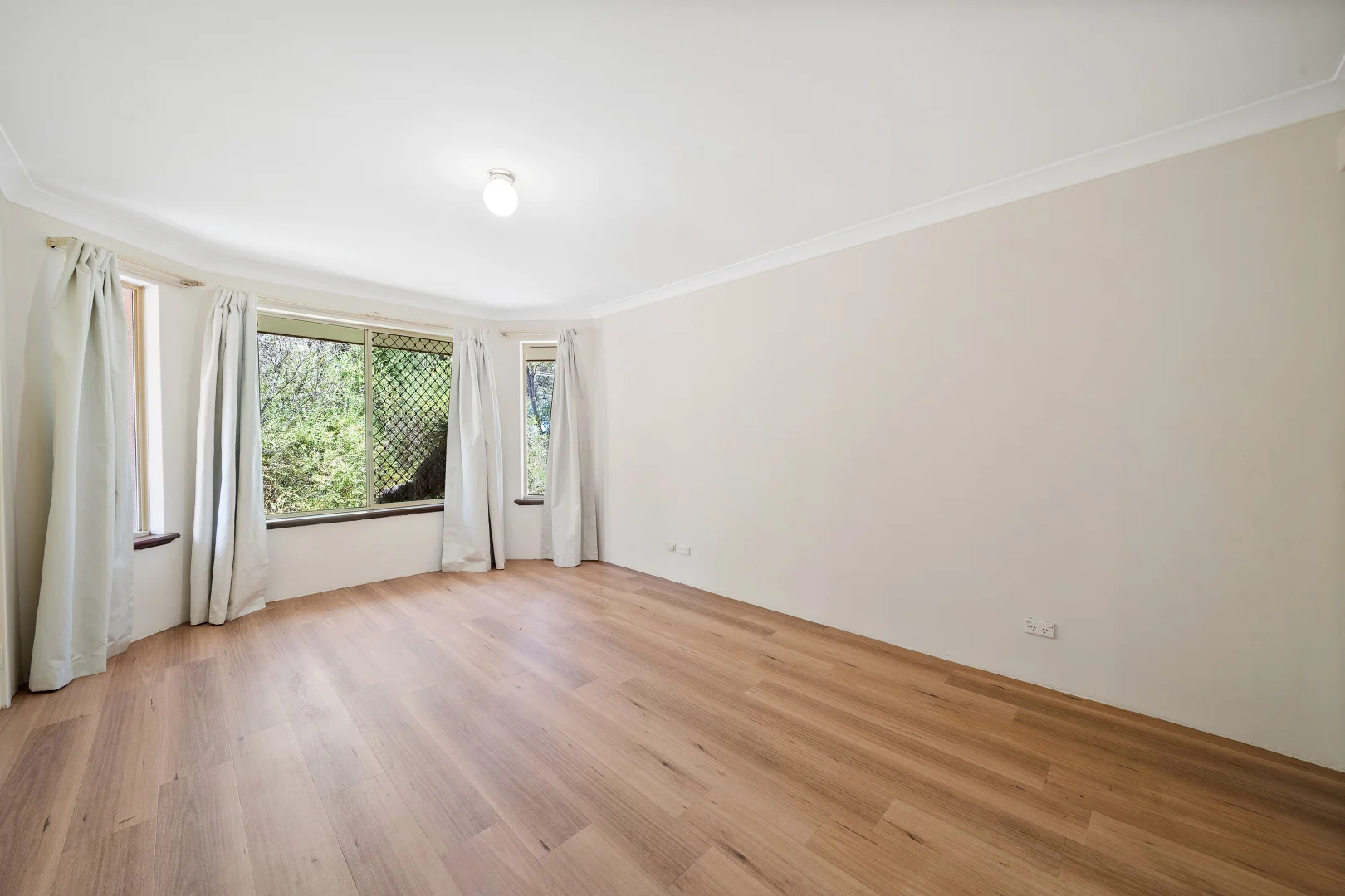 Additional image 23 of 8 Hall Road, Roleystone WA 6111