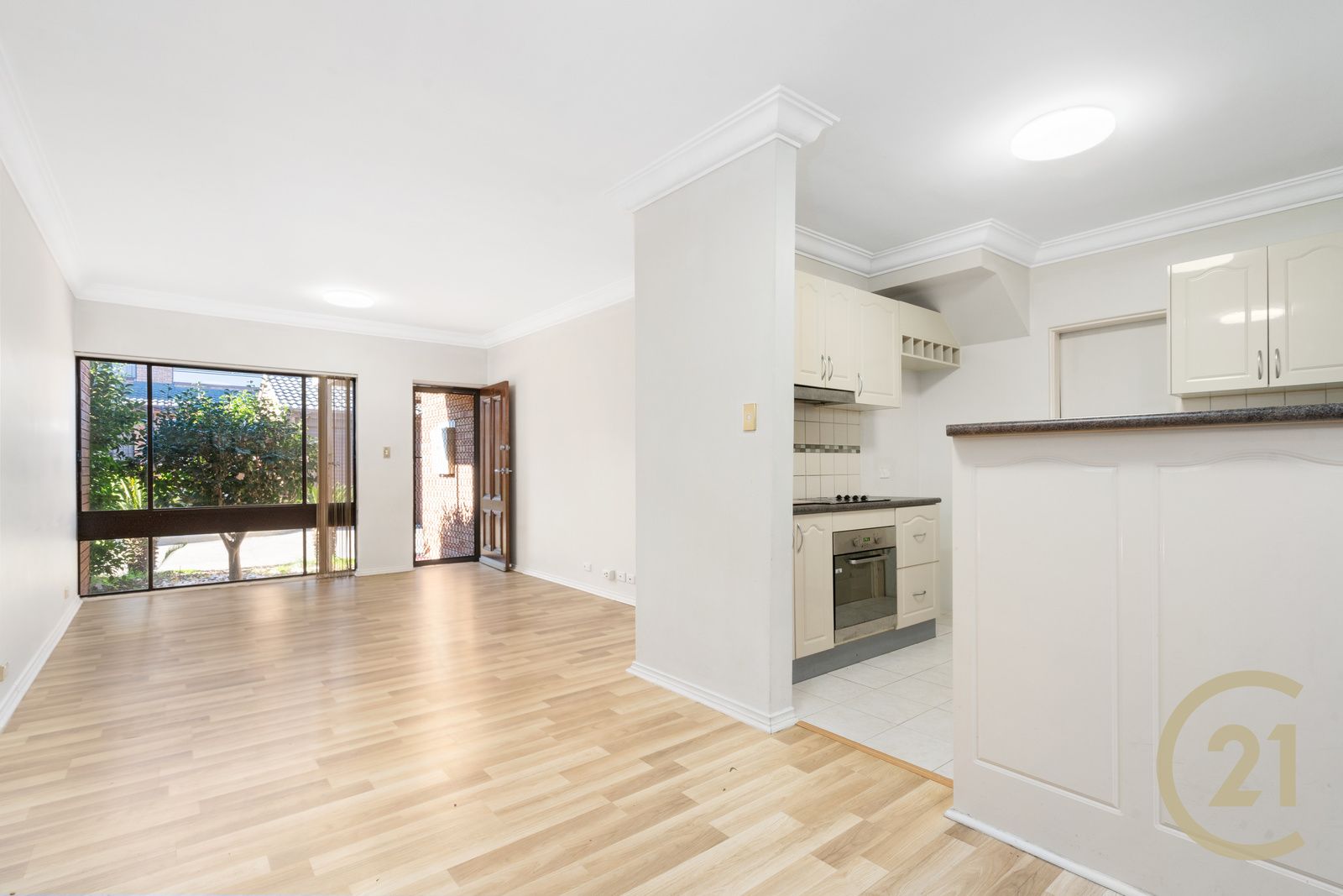 19/156 Moore Street, Liverpool NSW 2170, Image 2