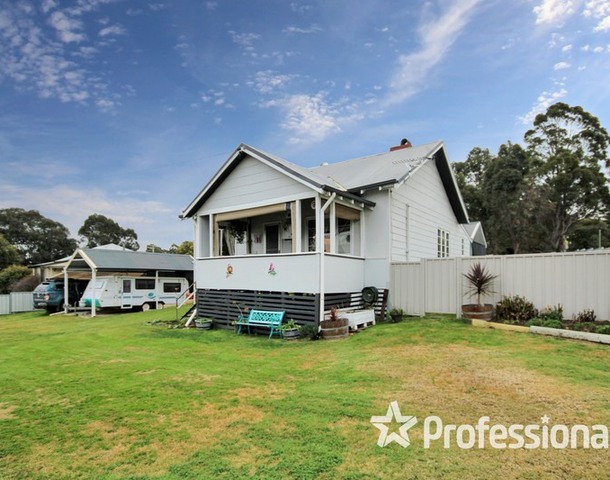 29 Telfer Crescent, Collie WA 6225