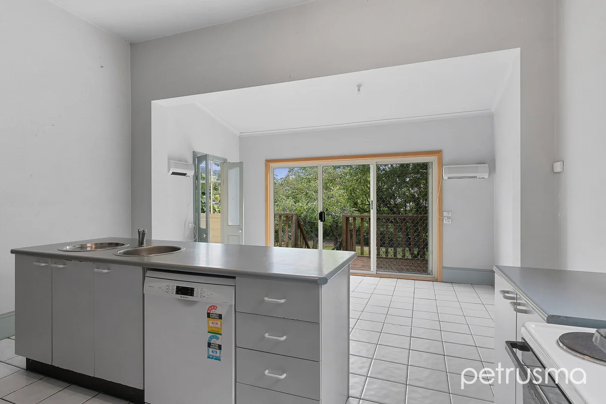 Additional image 6 of 26 Lord Street, Sandy Bay TAS 7005