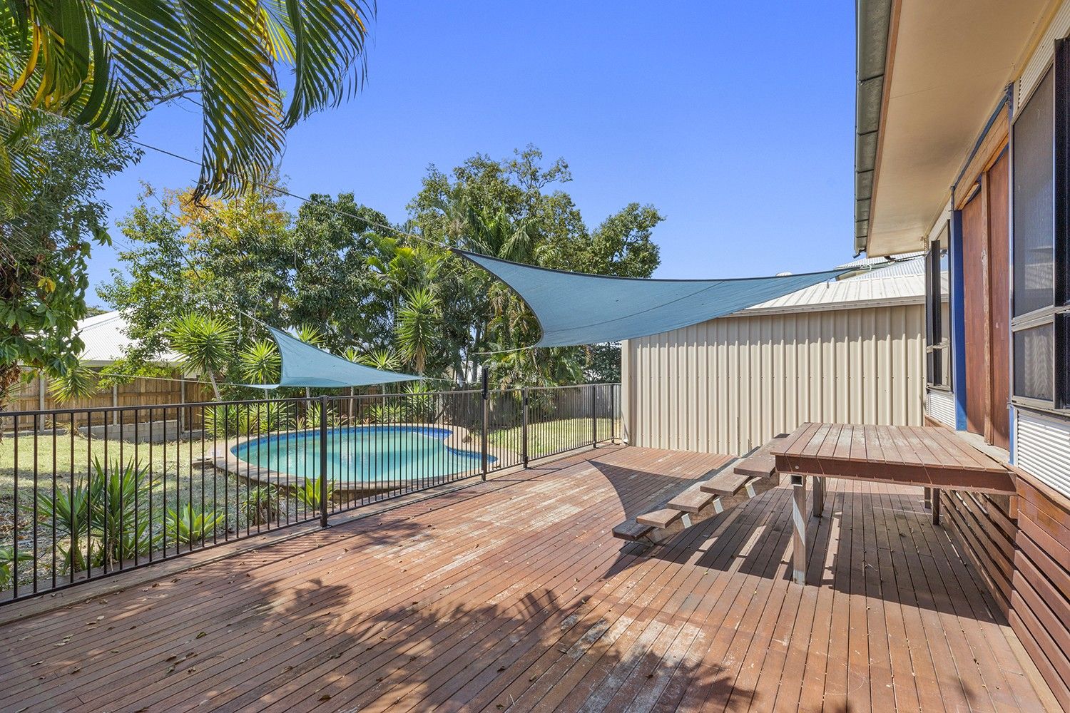 10 Brecknell Street, The Range QLD 4700, Image 1