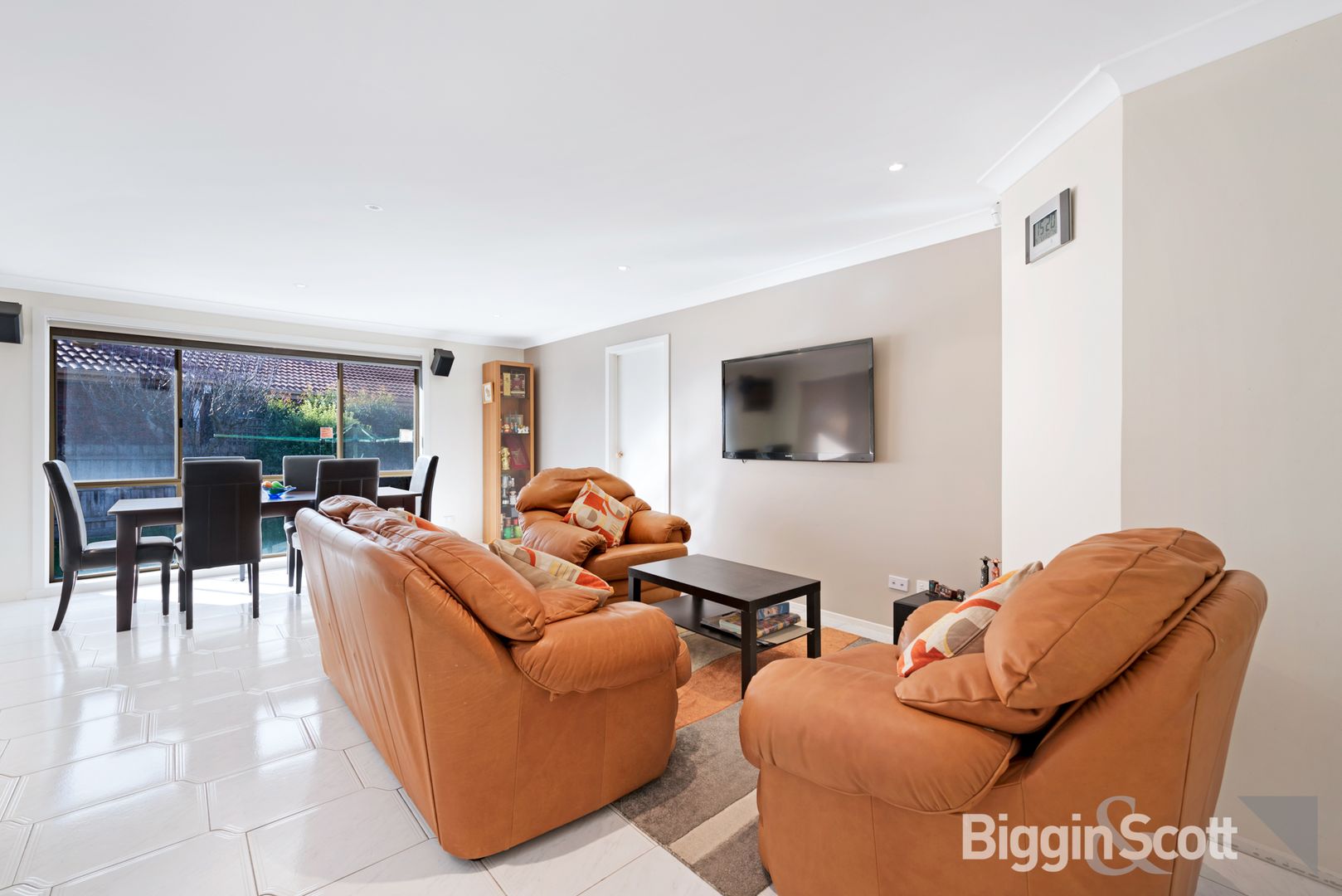 59 Tourmaline Crescent, Wheelers Hill VIC 3150, Image 2