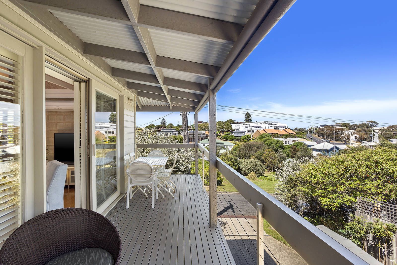 1/77 Dare Street, Ocean Grove Property History & Address Research