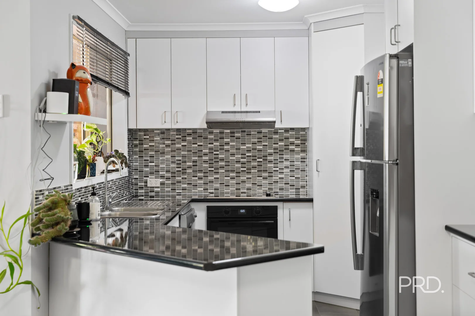 Additional image 8 of 33 Kirrang Avenue, Glenfield Park NSW 2650