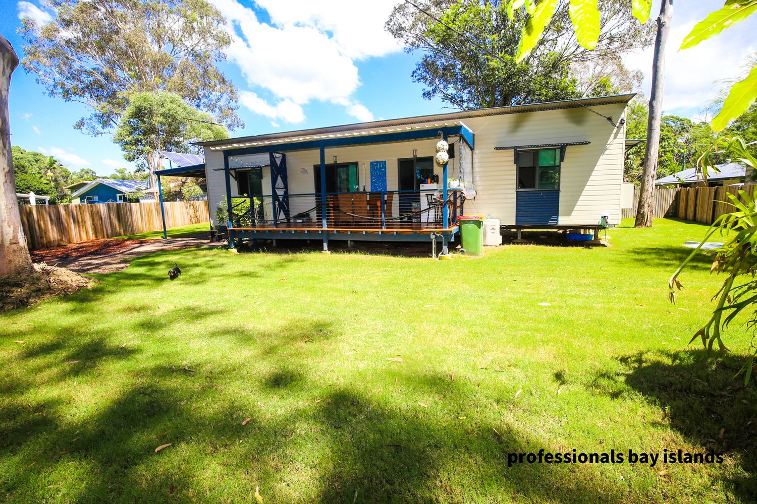 3 Walnut Court, Macleay Island QLD 4184, Image 0