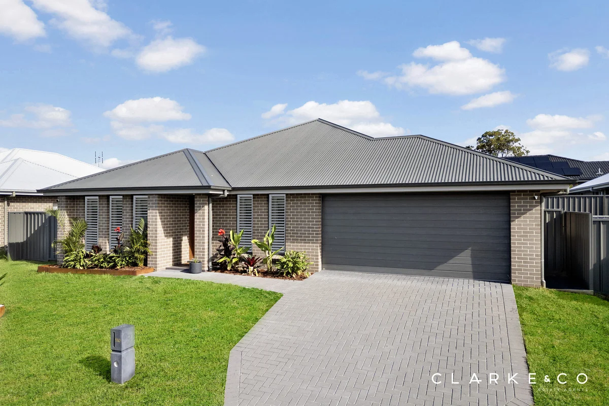 110 Balgownie Circuit, Heddon Greta NSW 2321