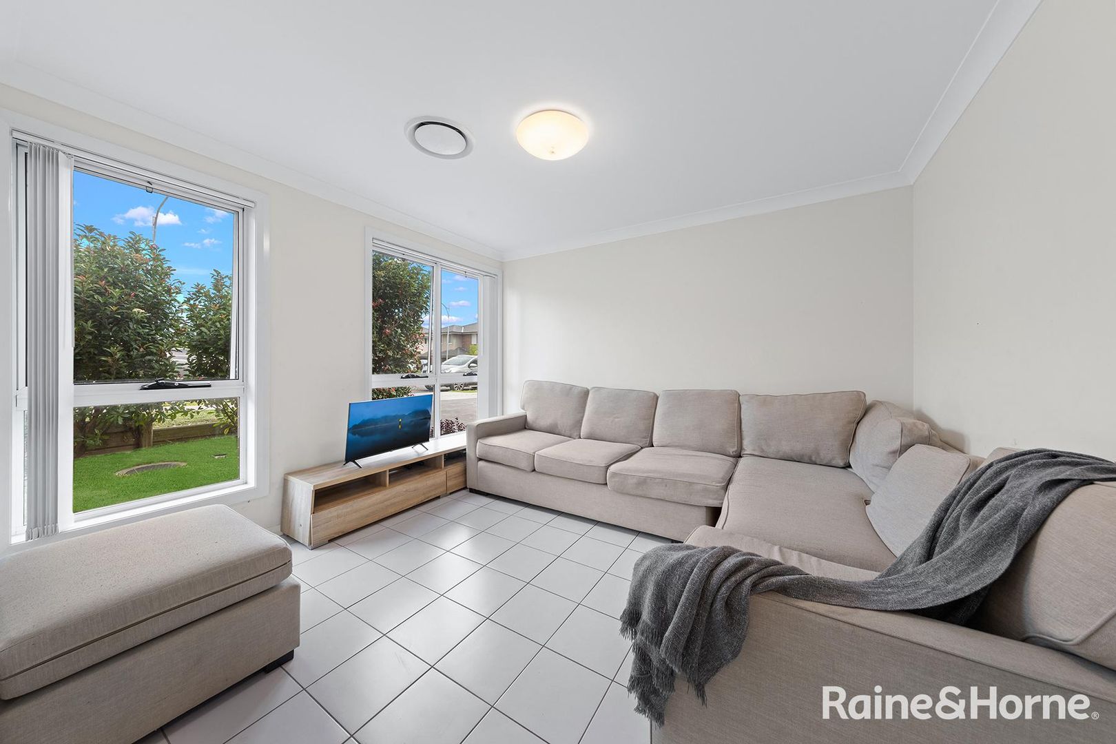 2 Webber Circuit, Bardia NSW 2565, Image 1