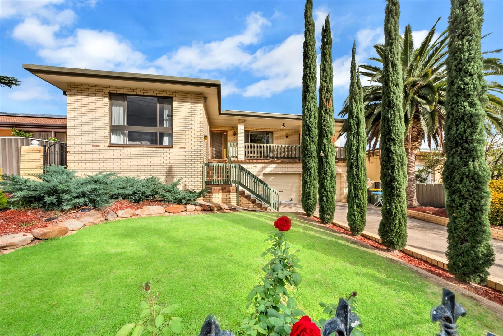 8 Mill Terrace, Eden Hills SA 5050