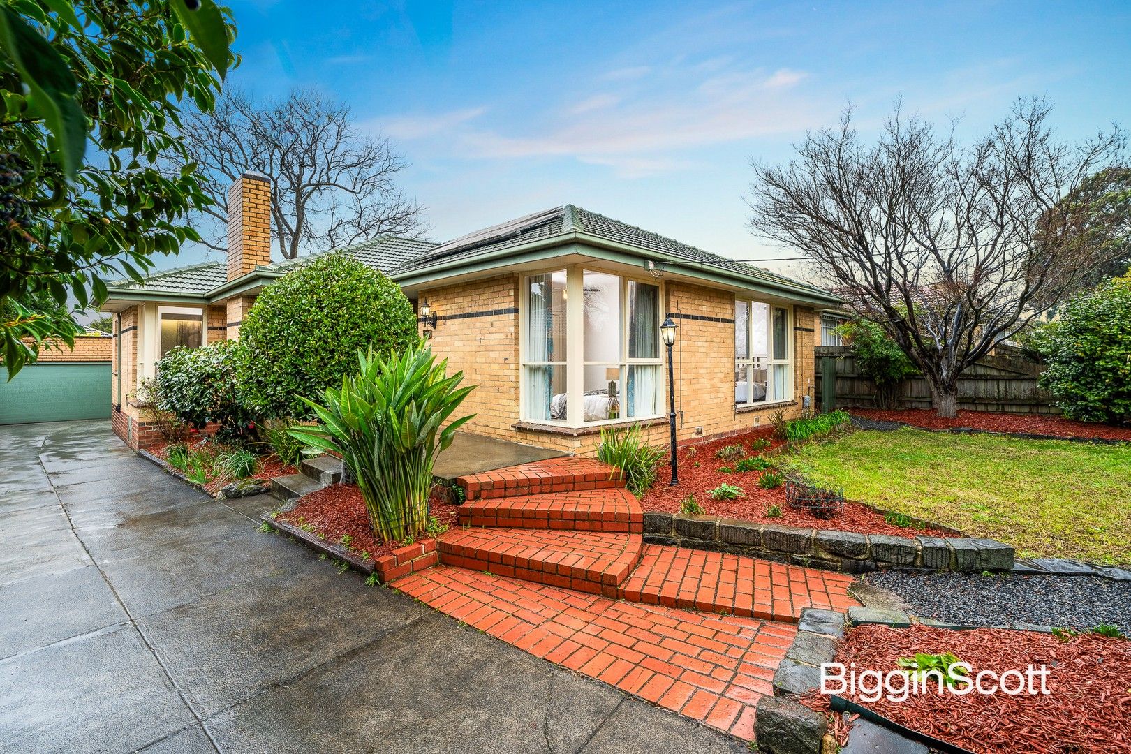 157 Holland Road, Blackburn South VIC 3130, Image 0