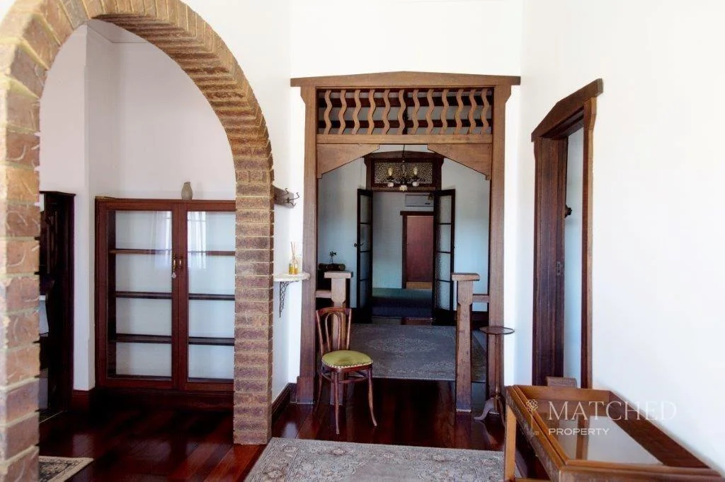 Image 10