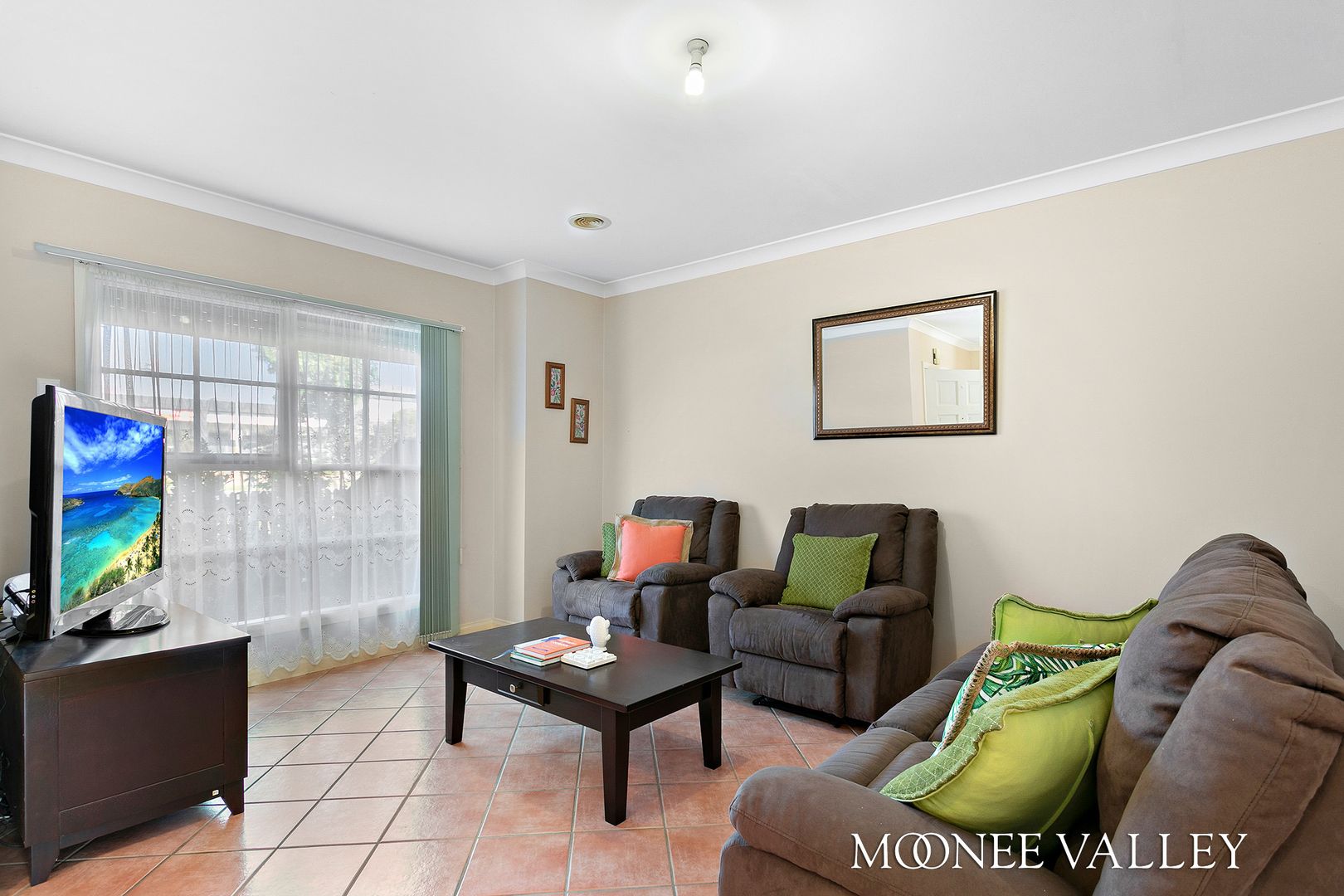 2/552 Buckley Street, Keilor East VIC 3033, Image 2