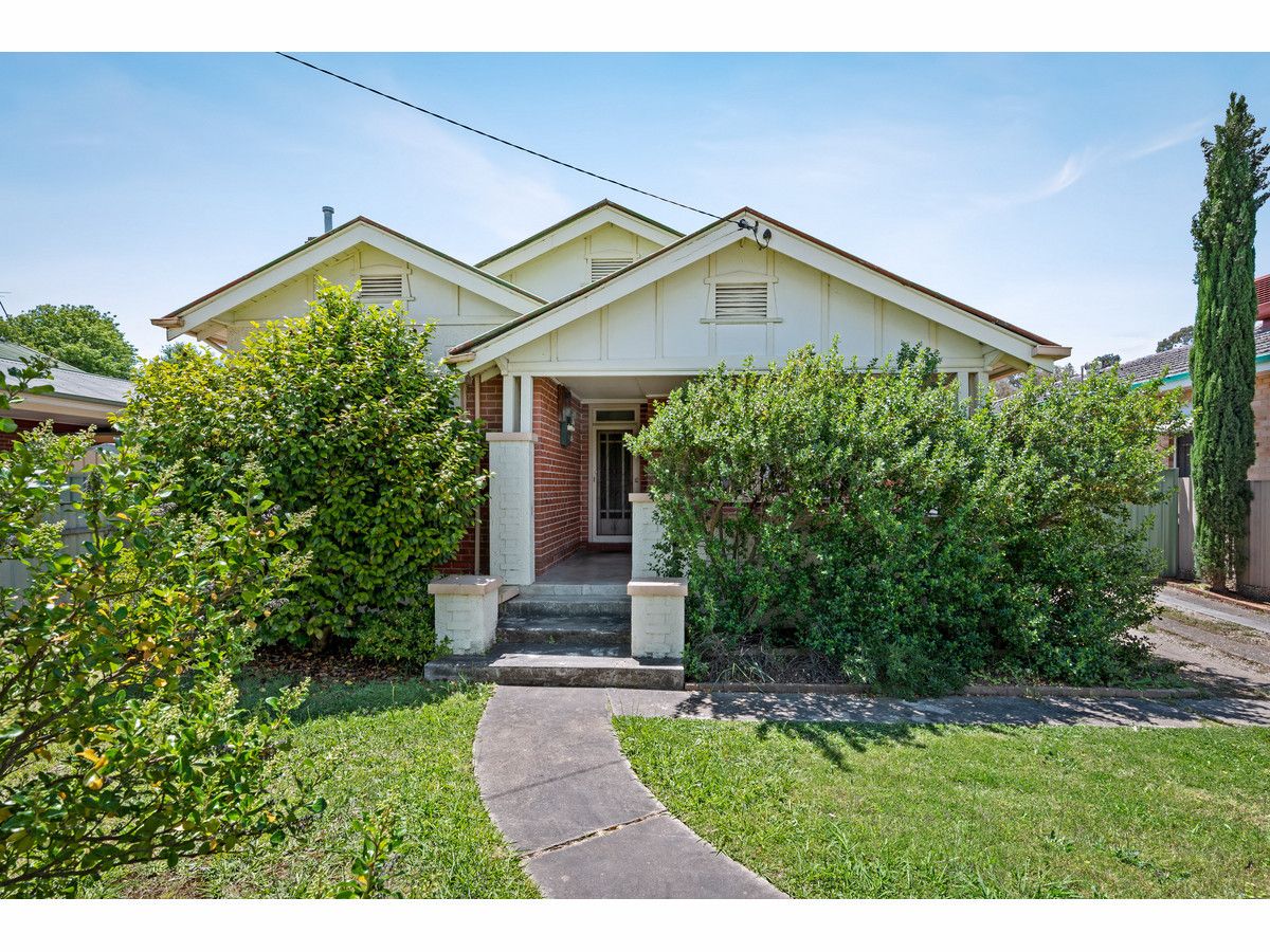 592 Poole Street, Albury NSW 2640