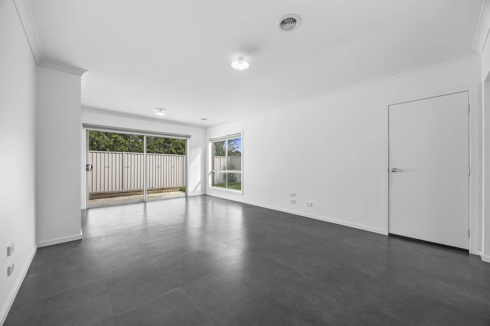 Additional image 5 of 4/15A Kent Street, Sebastopol VIC 3356