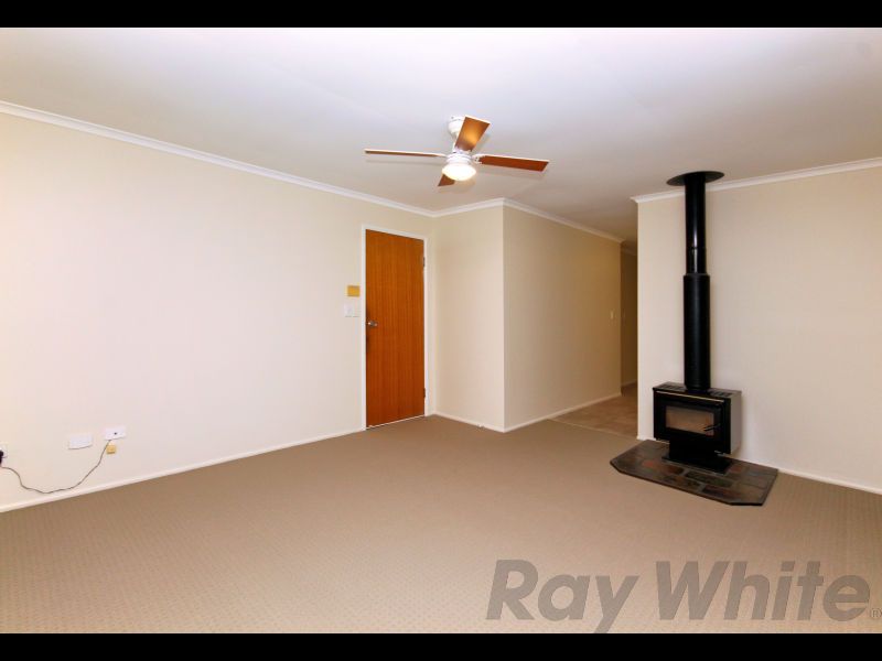 4 Kingfisher Court, Bundamba QLD 4304, Image 2