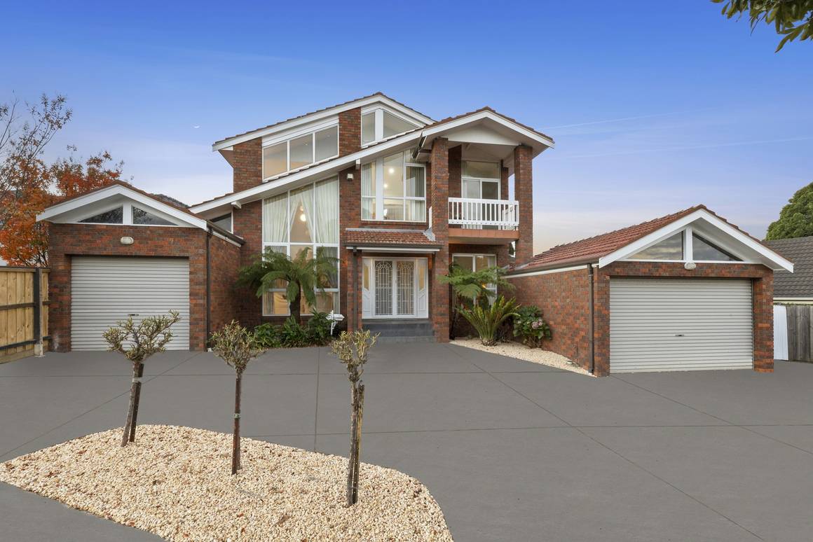 Picture of 140 Renou Road, WANTIRNA SOUTH VIC 3152