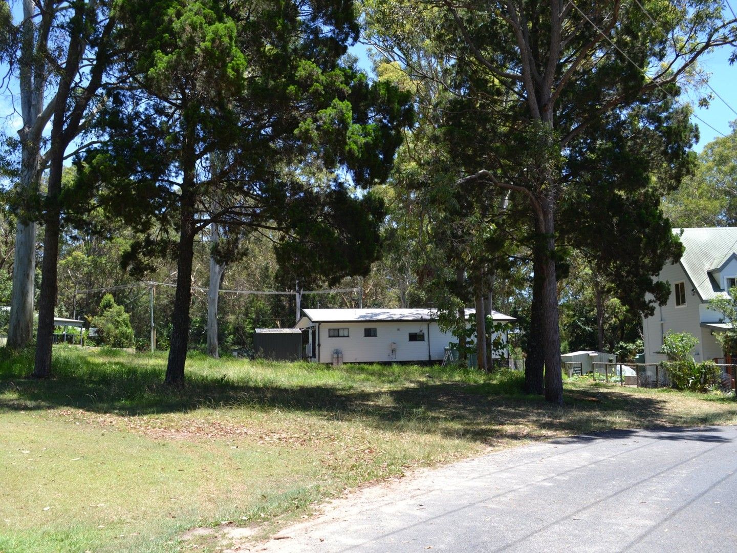 27 Cabriolet Crescent, Macleay Island QLD 4184, Image 0