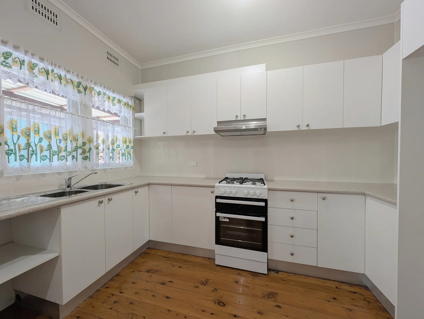 Additional image 2 of 153 Kingsland Road, Regents Park NSW 2143