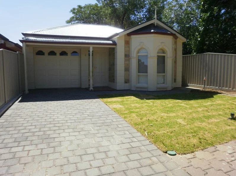 22 Rutherglen Avenue, Valley View SA 5093