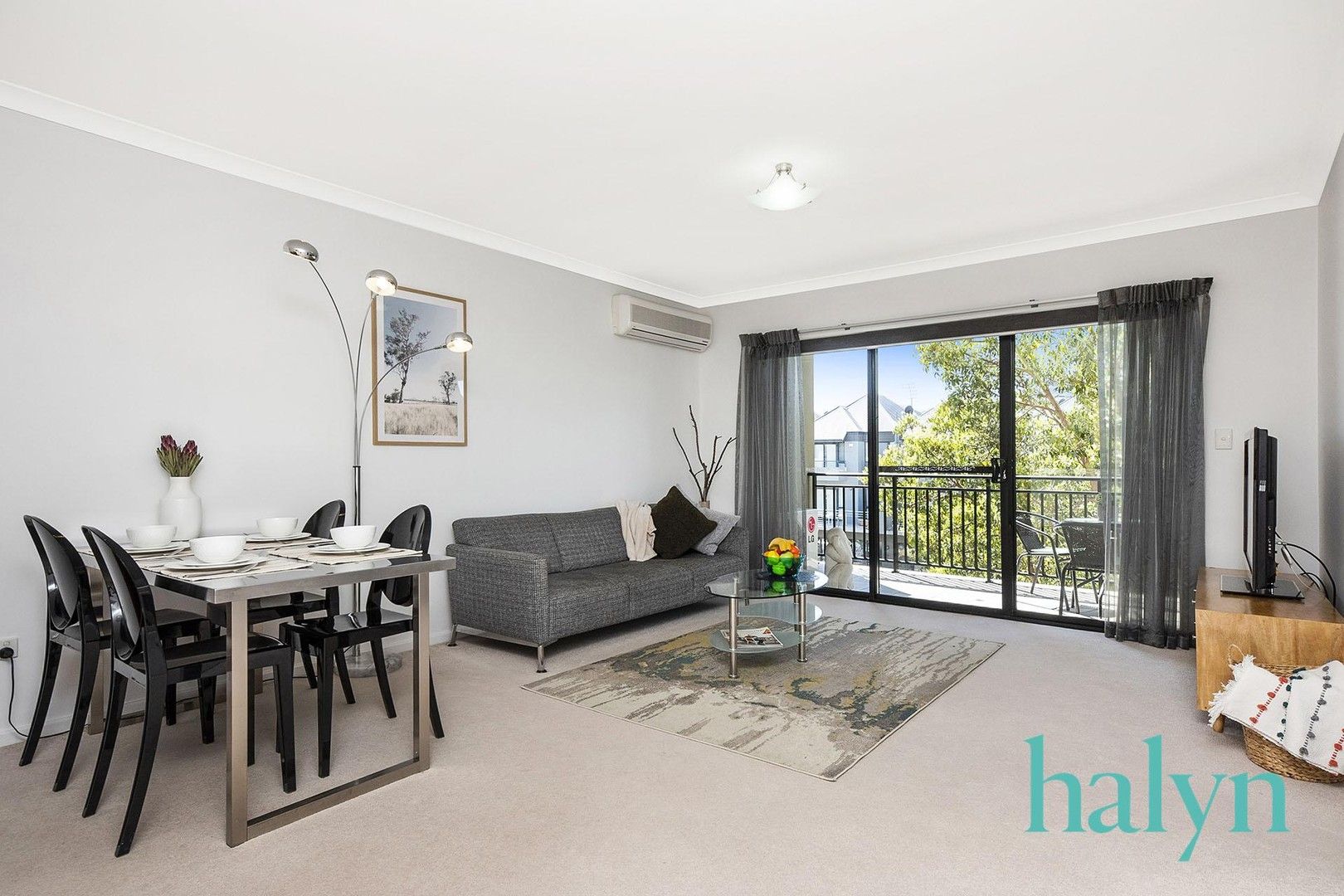 2 bedrooms Apartment / Unit / Flat in 114/215 Stirling Street PERTH WA, 6000