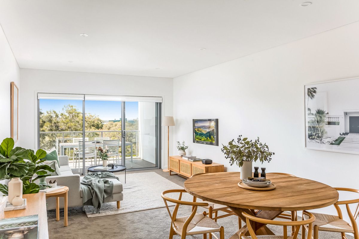 2 bedrooms Apartment / Unit / Flat in 2 Evelyn Court SHELLHARBOUR CITY CENTRE NSW, 2529