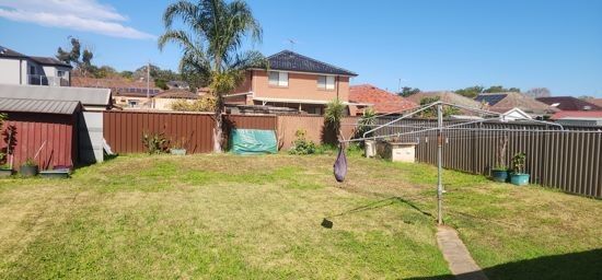4 bedrooms House in 1 Frederick Avenue BEVERLY HILLS NSW, 2209