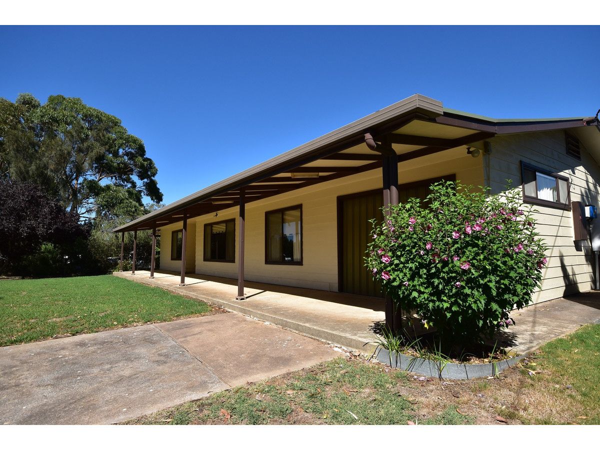 8 Railway Terrace, Mount Pleasant SA 5235, Image 1