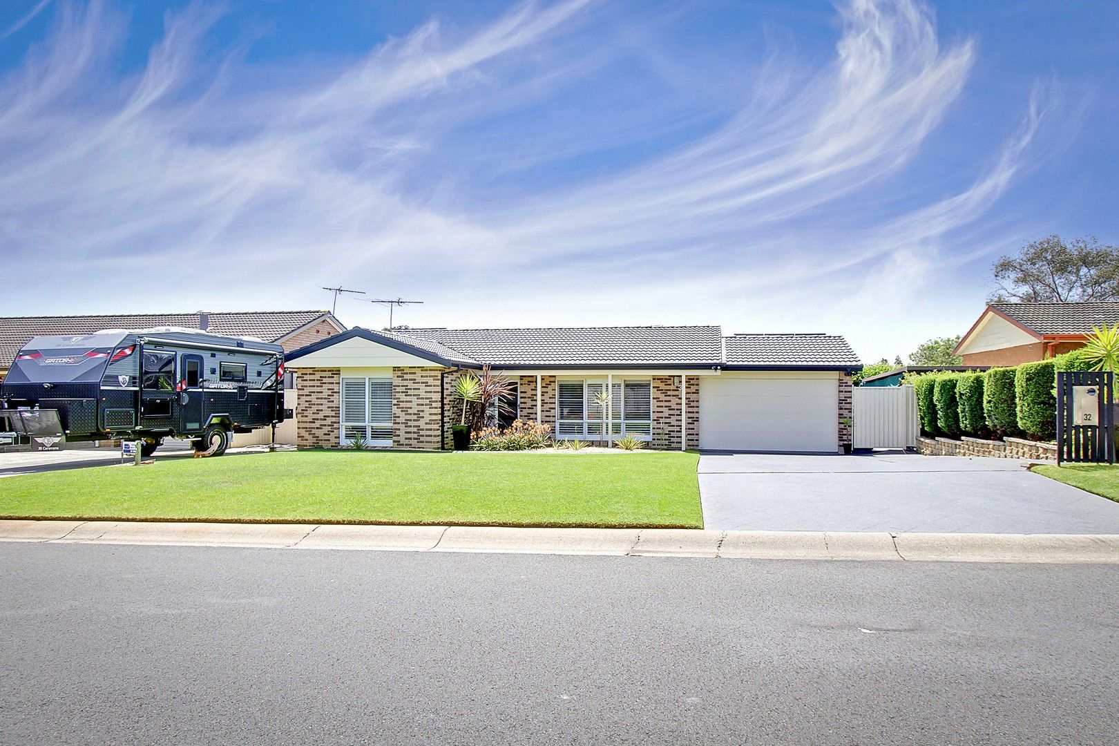 4 bedrooms House in 32 Clyde Ave ST CLAIR NSW, 2759