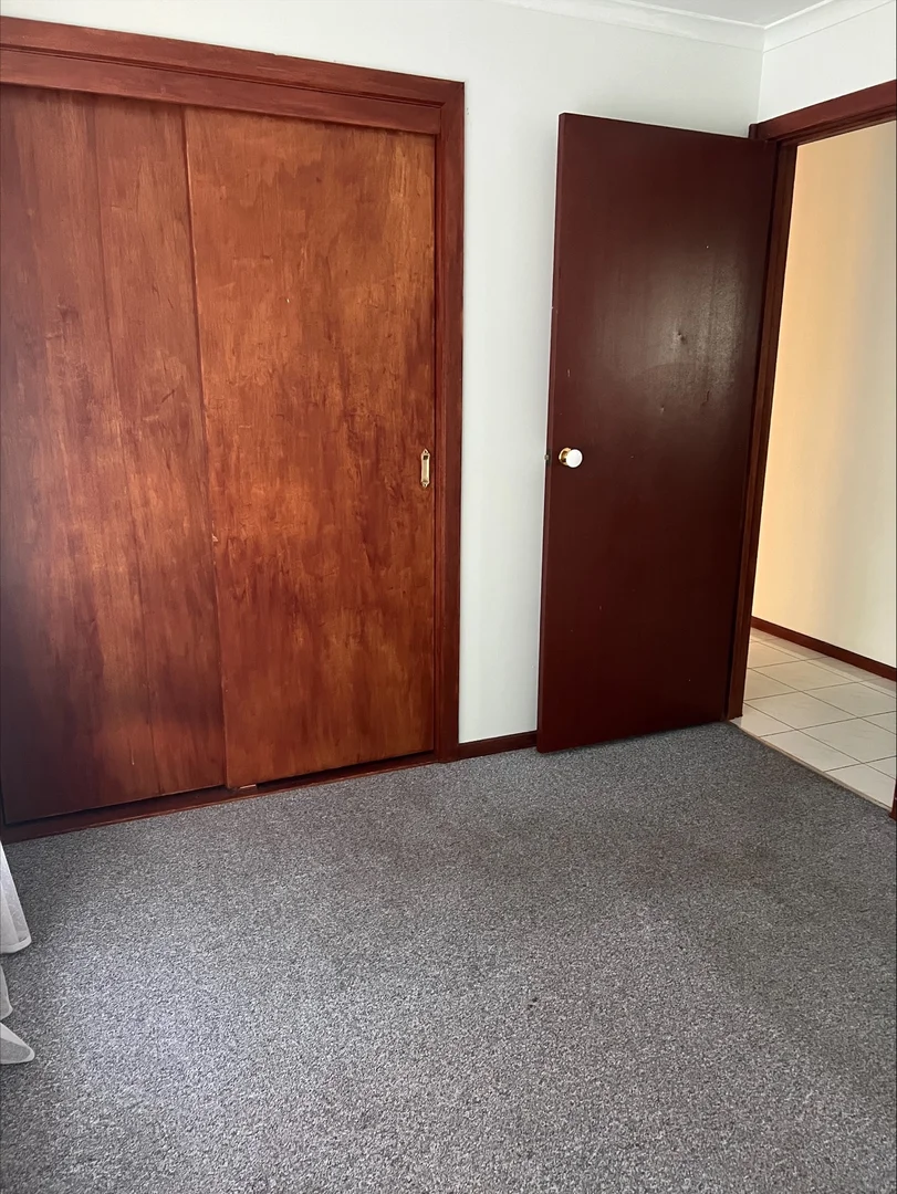 Additional image 8 of 18 Lancelot Court, Kings Park VIC 3021