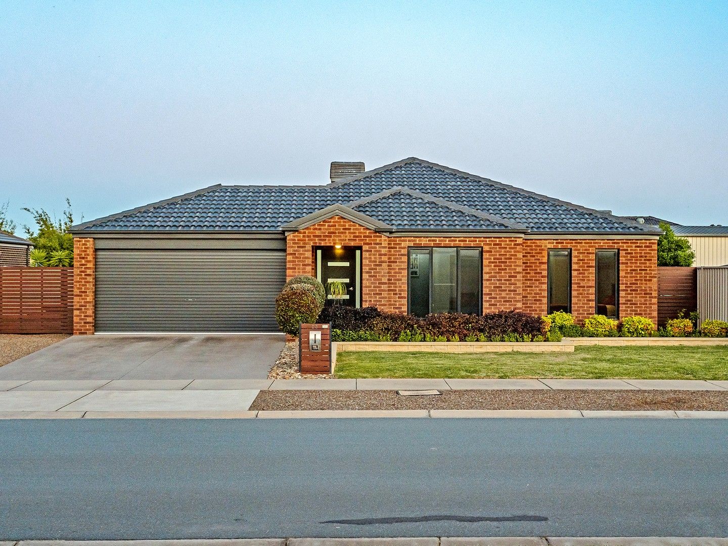 23 Kerang Avenue, Kialla VIC 3631, Image 0