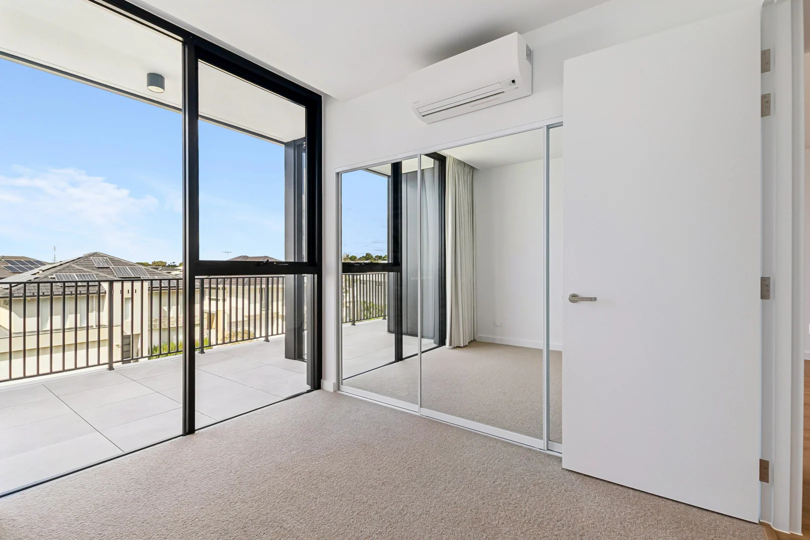 Additional image 2 of 305/38 Cygnus Parade, Waterford WA 6152