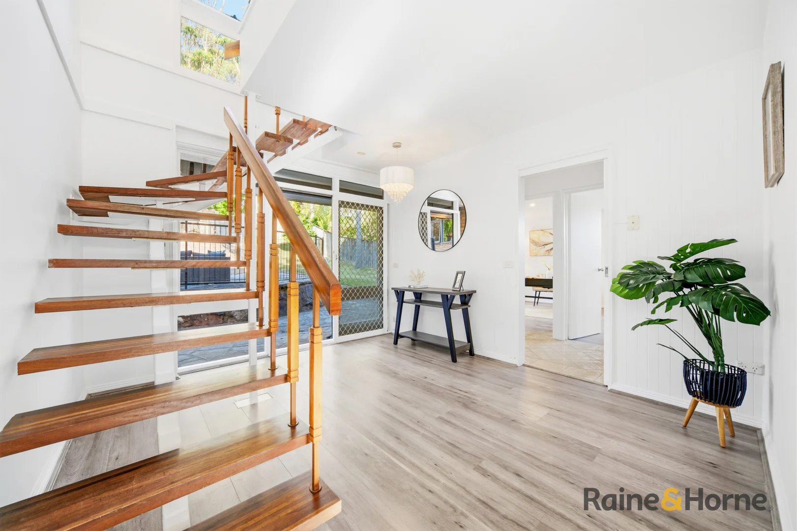 Additional image 6 of 19 Hoddle Crescent, Davidson NSW 2085