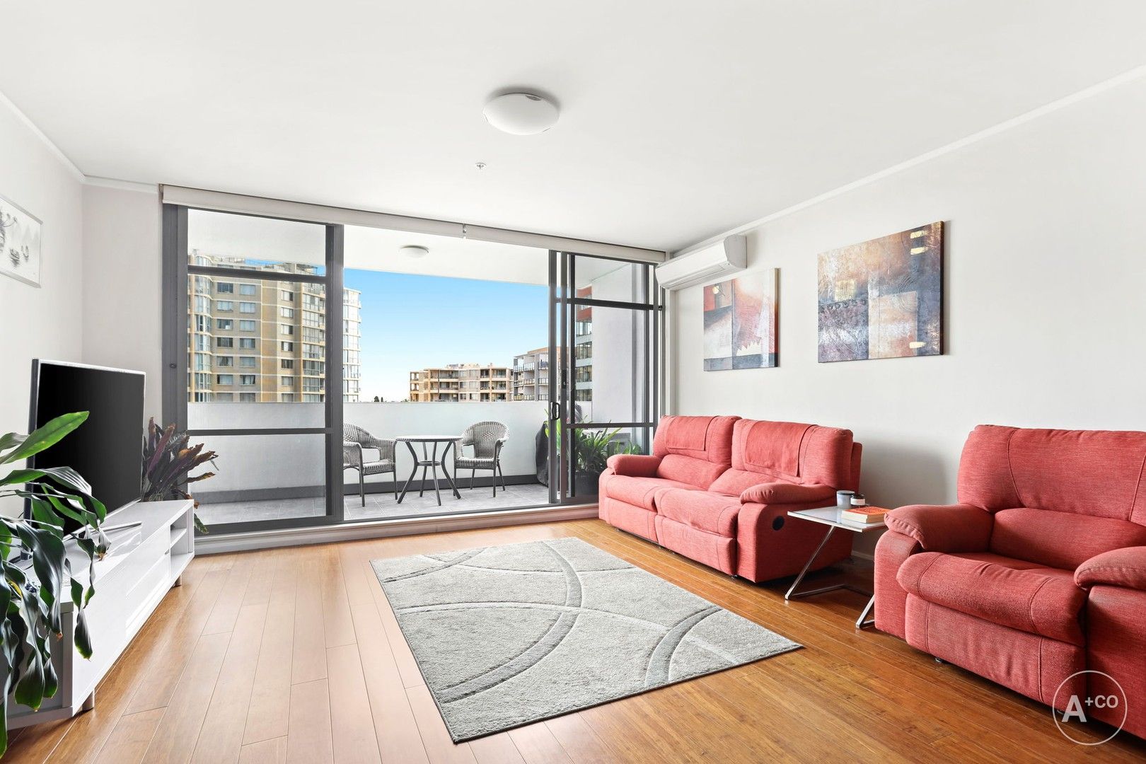 2 bedrooms Apartment / Unit / Flat in 305/140 Maroubra Road MAROUBRA NSW, 2035