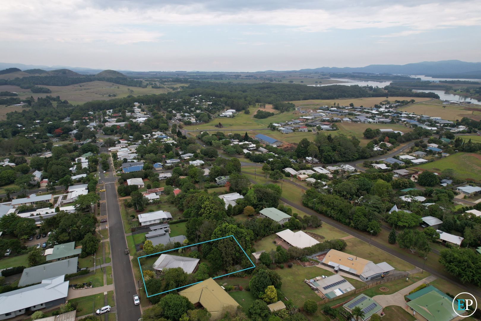 33 Ash Street, Yungaburra QLD 4884 House For Rent 500 Domain