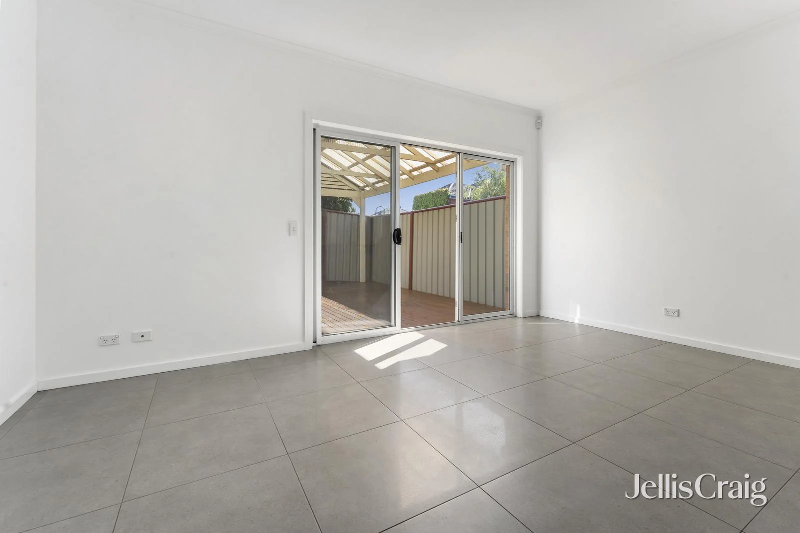 Additional image 8 of 41 Balerno Circle, Gowanbrae VIC 3043