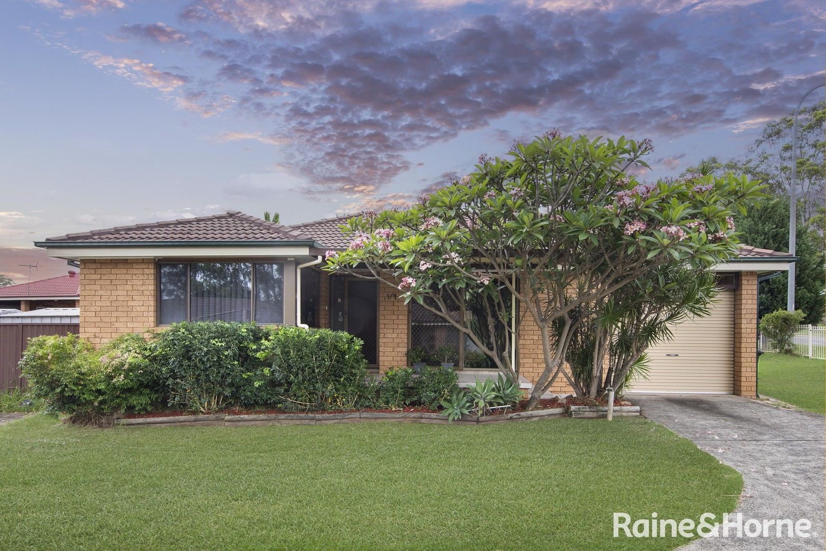 1/1 Astelia Street, Macquarie Fields NSW 2564, Image 0