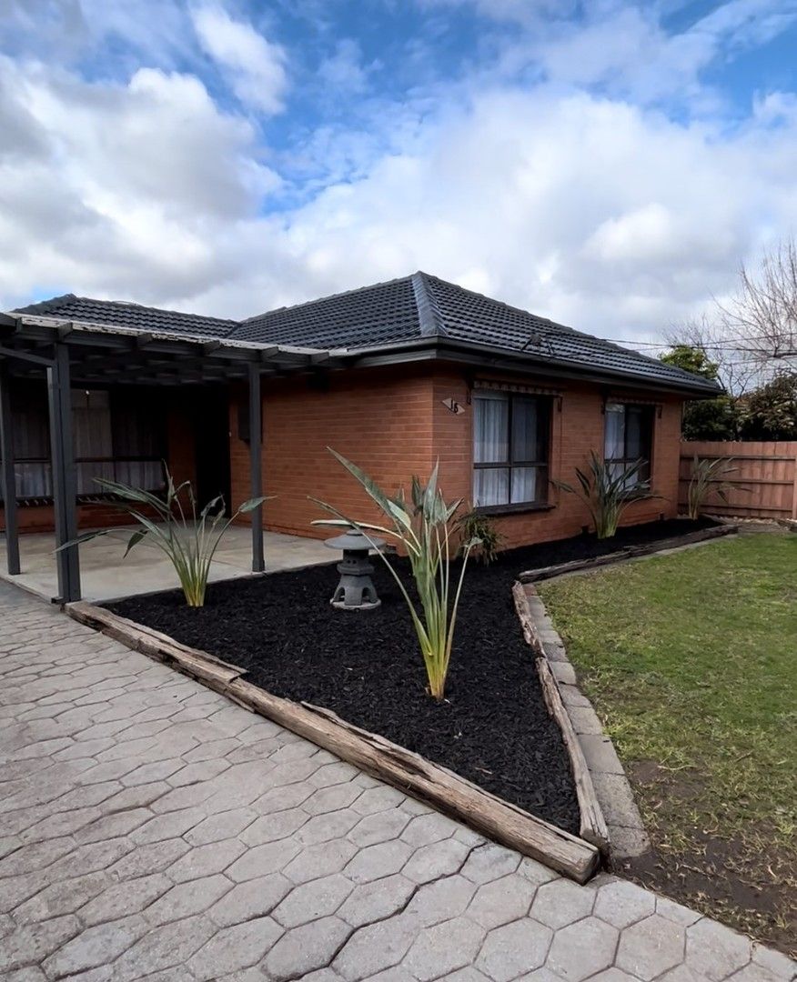 3 bedrooms House in 18 Bungay Street FAWKNER VIC, 3060