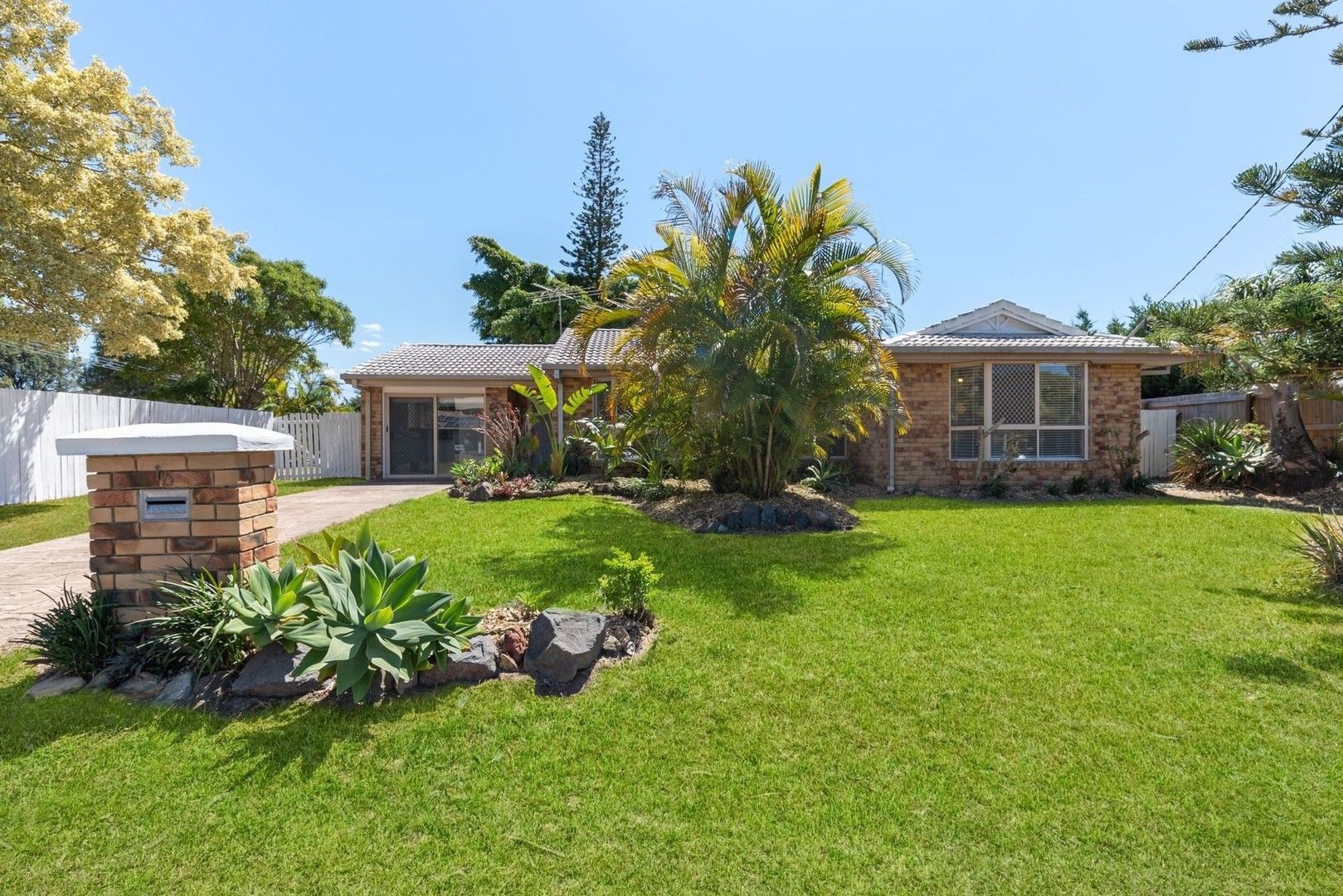 3 bedrooms House in 16 Clerke Street DECEPTION BAY QLD, 4508