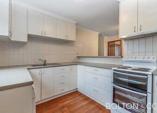 10/2 Buik Place, Belconnen ACT 2617