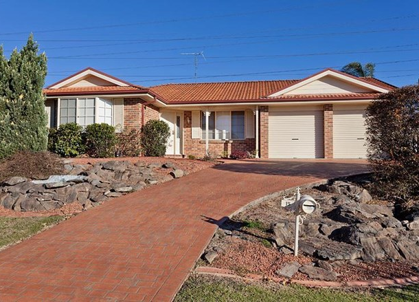 15 Yellow Gum Close, Glenmore Park NSW 2745