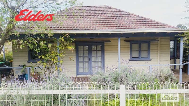 3 bedrooms House in 4 Derby Road HORNSBY NSW, 2077