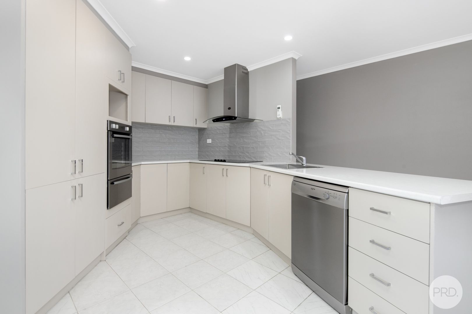 4 Omeo Drive, Alfredton VIC 3350 House For Rent Domain