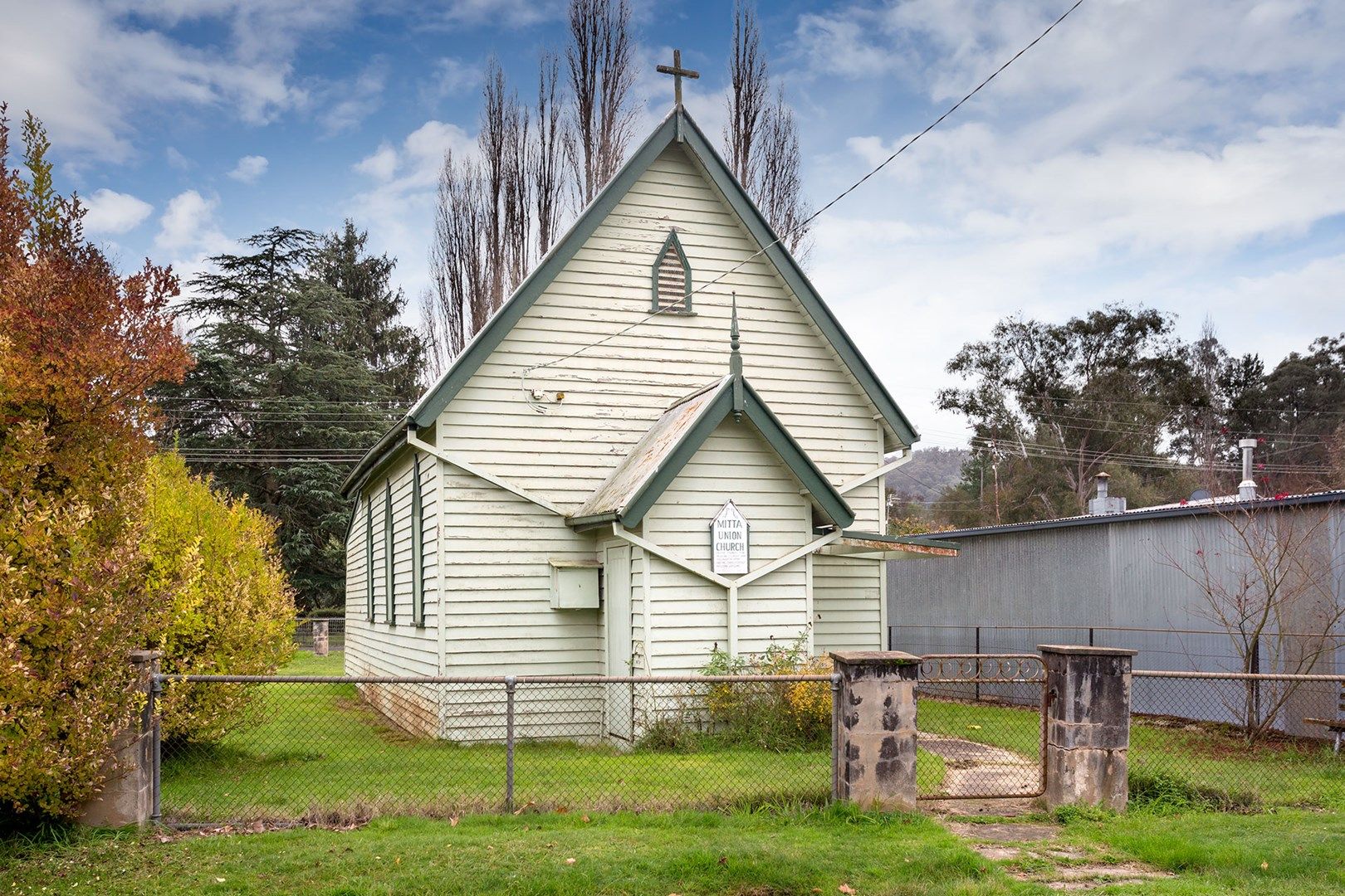 10 Colquhuon Street, Mitta Mitta VIC 3701, Image 0