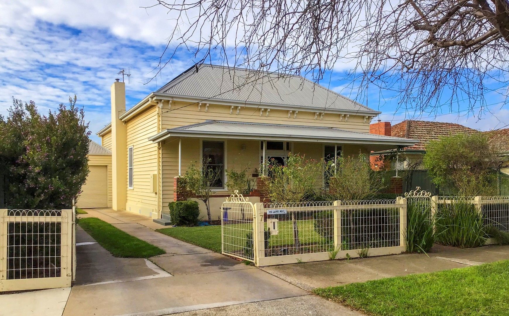 3 bedrooms House in 7 Leithen Street SHEPPARTON VIC, 3630